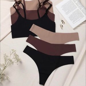 3 pack lingerie set; bras + thongs
adjustable straps